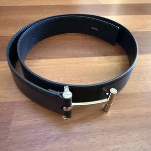 Cinturón de cuero liso Tom Ford para hombre negro 90/36 - Imagen 1 de 17