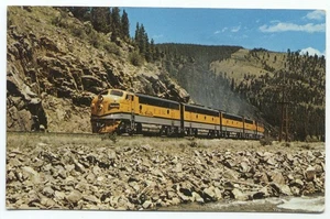 Denver and Rio Grand Western Railroad EMD F-7 Train Locomotive Engine Postcard - Picture 1 of 2