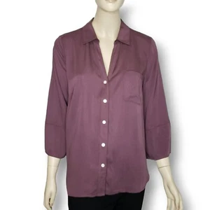 Camisa modal Jill para mujer mediana ciruela seca abotonada cuello en V - Imagen 1 de 9