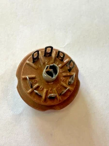 Cinch Tube Socket 9-Pin Miniature with Post in Center - Picture 1 of 4