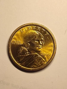 RARE- NO EDGE WRITING 2000 D SACAGAWEA ONE DOLLAR COIN US LIBERTY GOLD COLOR- - Picture 1 of 4