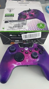 Turtle Beach React-R Nebula Controller di Gioco Cablato con Controlli Audio, Pul - Foto 1 di 1
