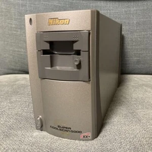 Nikon SUPER COOLSCAN 5000 ED Film Scanner 32bit Strip Film Adapter SA-21 - Picture 1 of 16