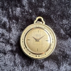 orologio vintage placcato oro sarcar moneta pendente carica manuale ricambi riparazione - Foto 1 di 12