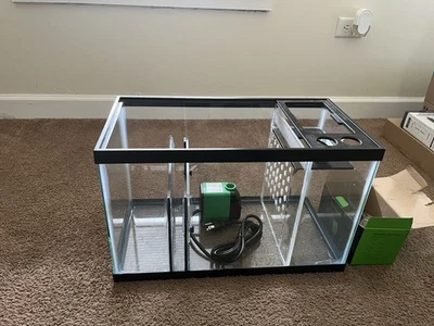 Sumidero de 10 galones de nueva construcción con bomba de retorno nueva 850 galones por hora Foto 1 de 4