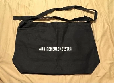 Bolso de Mano ANN DEMEULEMEESTER Negro Diseño Elegante Foto 1 de 2
