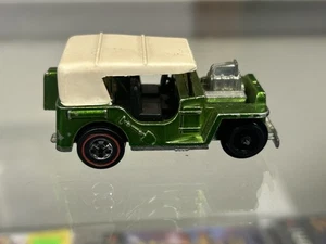 Hot Wheels Redline 1970 Grass Hopper Jeep Green - Broken Wheel - Picture 1 of 8