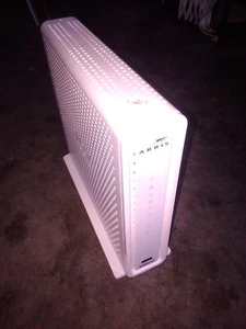 Arris Surfboard SBG6900AC Docsis 3.0 16x4 Cable Modem And WiFi AC1900 Router - Picture 1 of 3