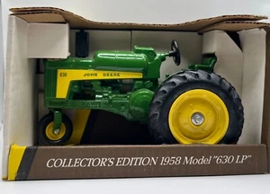 Vintage ERTL John Deere 1958 Modell 630 LP Traktor OVP Made in USA - Bild 1 von 7