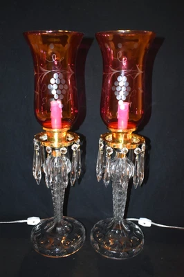 LÂMPADAS DE CANDELABRO ANTIGAS DE CRANBERRY CORTADAS PARA PRISMAS DE CRISTAL TRANSPARENTE 20" 1920-1930 - Imagem 1 de 4