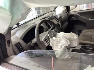 Wash Reservoir Without Fog Lamps Fits 09-21 FRONTIER 4746605 - Picture 1 of 12
