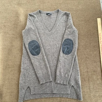 Suéter AQUA Cashmere Cuero Parches en el Codo Marrón Talla XS Cuello Clásico Foto 1 de 4