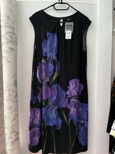 Wallis Dress. Lilac/ Black Iris Design Stretchy Comfy. Size Large NWT - Picture 1 of 7
