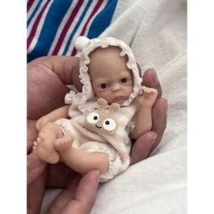 6in Mini Reborn Baby Doll Full Body Silicone Brown Eyes Real Look Kid's Gift - Picture 1 of 6