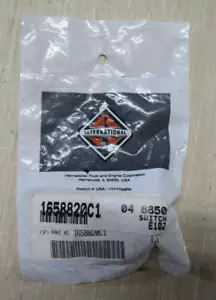 International Air Pressure Switch 1658820C1 - Picture 1 of 2