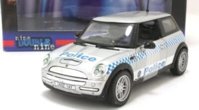 Corgi 1:43 CC86516 BMW Mini Cooper NSW Police, Australia - NEW - image 1 of 4