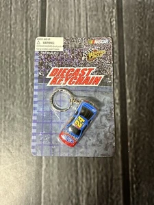 Jeff Gordon #24 Diecast Keyring Keychain NASCAR - Picture 1 of 2