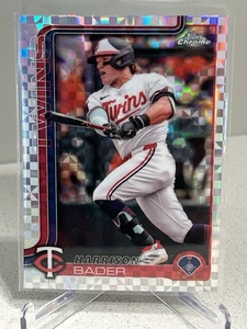 2025 Topps Chrome - Harrison Bader #62 X-Fractor - Bild 1 von 2