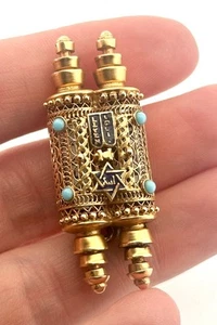 Vintage 14K Yellow Gold Torah Scroll Pendant Menorah Opens Ten Commandments - Picture 1 of 11