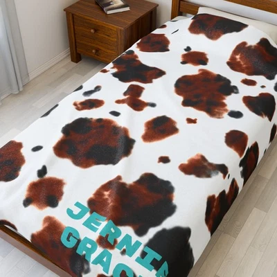 Manta personalizada con estampado de vaca, tiro de felpa de terciopelo, nombre personalizado regalo para Foto 1 de 4