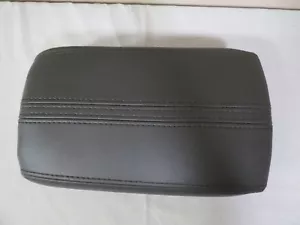 ✅ 10 11 12 Lincoln MKZ Zephyr FRONT Arm Rest Armrest Center Cushion Black OEM - Picture 1 of 10