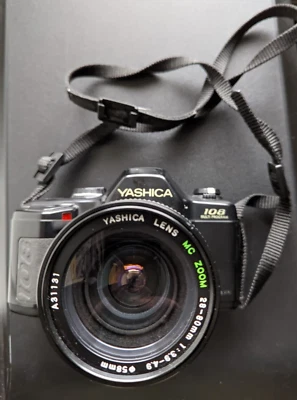 Yashica MC Zoom 28-80mm F3.9-4.9 Contax/Yashica Manual Lens + Yashica 108 camera - Image 1 of 2