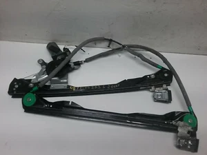 Ford Focus ZX3 2000-2007 regulador de ventana izquierda con motor 6 004 PA1 009 2 puertas - Imagen 1 de 5