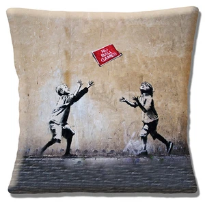 Cubierta de cojín Banksy Graffiti Artista Sin Juegos de Pelota Dos Niños 16 pulgadas 40 cm - Imagen 1 de 3