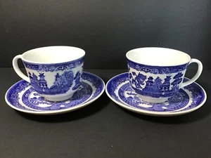 Set of 2 Johnson Brothers England Blue Willow Cups and Saucers - Picture 1 of 7