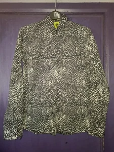 NOOSE AND MONKEY...BLACK WHITE PATTERNED SLIM SHIRT..COTTON MEDIUM..MENS - Picture 1 of 3