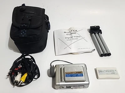 MUSTEK  DV4000  Digital Video Camera-W/Case, Accs., Manual-For Parts And Repair - Image 1 of 4