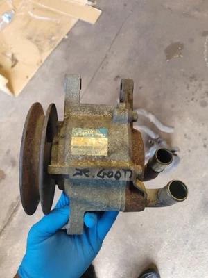 丰田 FJ40 Landcruser 烟雾泵 17610-60012 陆地巡洋舰 FJ55 FJ 40 55 1F  — 第 1/4 张图片