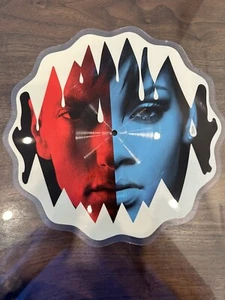 Eminem Rihanna✨The Monster✨ 7" Die Cut Vinyl Never Played - Picture 1 of 2