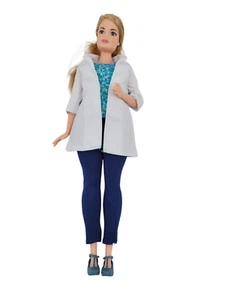 Barbie Scientist Doll Lab Coat 2016 Strawberry Blonde Curvy Mattel DVF60 - Picture 1 of 7
