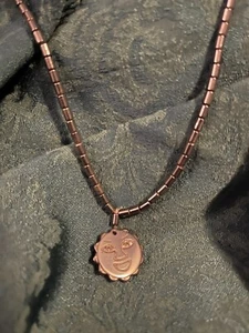 Smiling Sun Hematite Choker Style Pendant Necklace with Barrel Clasp - Picture 1 of 2