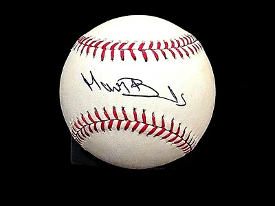 MANNY BANUELOS YANKEES BRAVES PITCHER SIGNED AUTO OML BASEBALL ONYX AUTHENTIC - Image 1 of 3