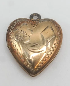 Ciondolo medaglione cuore sterling vintage inciso firmato - Foto 1 di 12