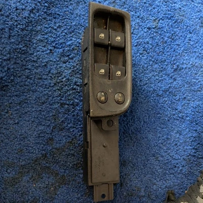 2003-2013 Maserati Quattroporte Left Front Master Window Switch Control OEM - Image 1 of 4