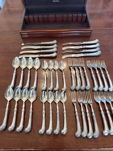 Wilton Armetale Bishop weiß 5-teiliges Besteckset 8 acht (insgesamt 40 Teile) - Bild 1 von 11