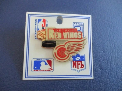 VINTAGE DETROIT RED WINGS COLLECTOR'S HAT LAPEL PIN BY PETER DAVID - Image 1 of 2