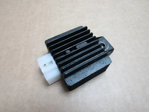 Kurz RT 1 50cc 2023 2,558 miles regulator rectifier (13322) - Picture 1 of 6