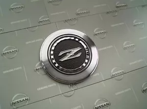JDM OEM S30 Fairlady Z 240Z FRONT Emblem Budge RARE GENUINE DATSUN JAPAN - Picture 1 of 2
