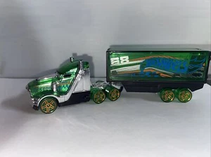 2012 Hot Wheels ~ Trackin' Trucks ~ Speed Hauler ~ Green & Chrome Y0178 - Picture 1 of 3