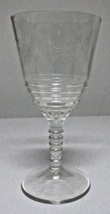 Bundesglas 145R Wasserbecher grau geschnitten beringter Stiel/Wellschale 63⁄4"" Stiel - Bild 1 von 3