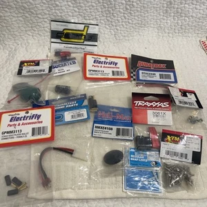 Konvolut 12 RC Teile & Zubehör XTM, Traxxas, Deans - Bild 1 von 8