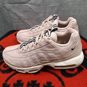 Size 8.5 Men Nike Air Max 95 SE Particle Rose Black Suede Leather (AQ4129-600) - Picture 1 of 11