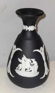 Wedgwood Jasperware Black Bud Vase 1970 - Picture 1 of 2