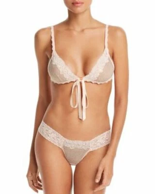 Bralette Hanky Panky Creme de la Creme Talla S y Tanga Diamante de tiro bajo Talla Única Foto 1 de 4