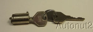 1932 1937 1939 Ford deck handle lock cylinder NOS Hurd with keys original - Picture 1 of 4