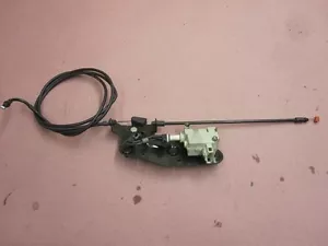 09 2009 Vespa GTS300 GTS 300 Compartment glove box release Latch w/ Cable - Bild 1 von 3